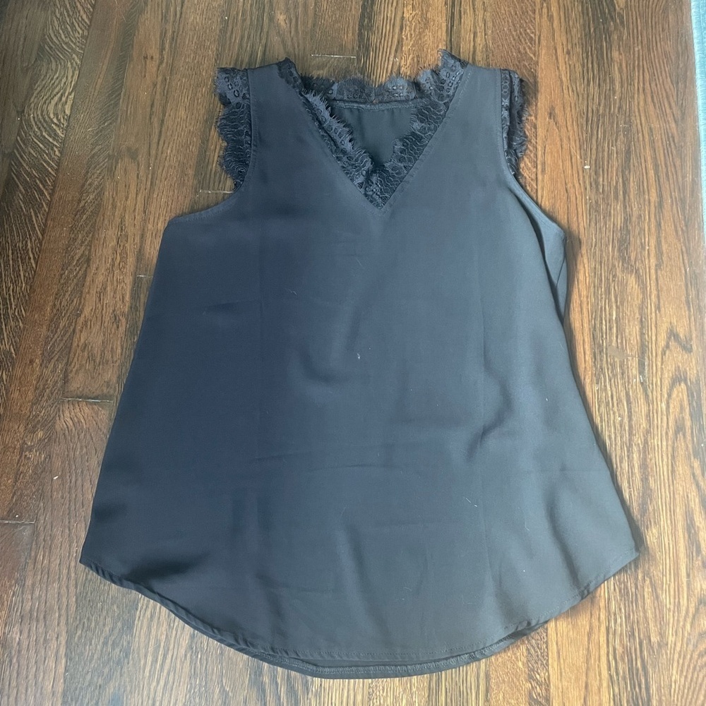 Amazon black v neck tank with lace trim
